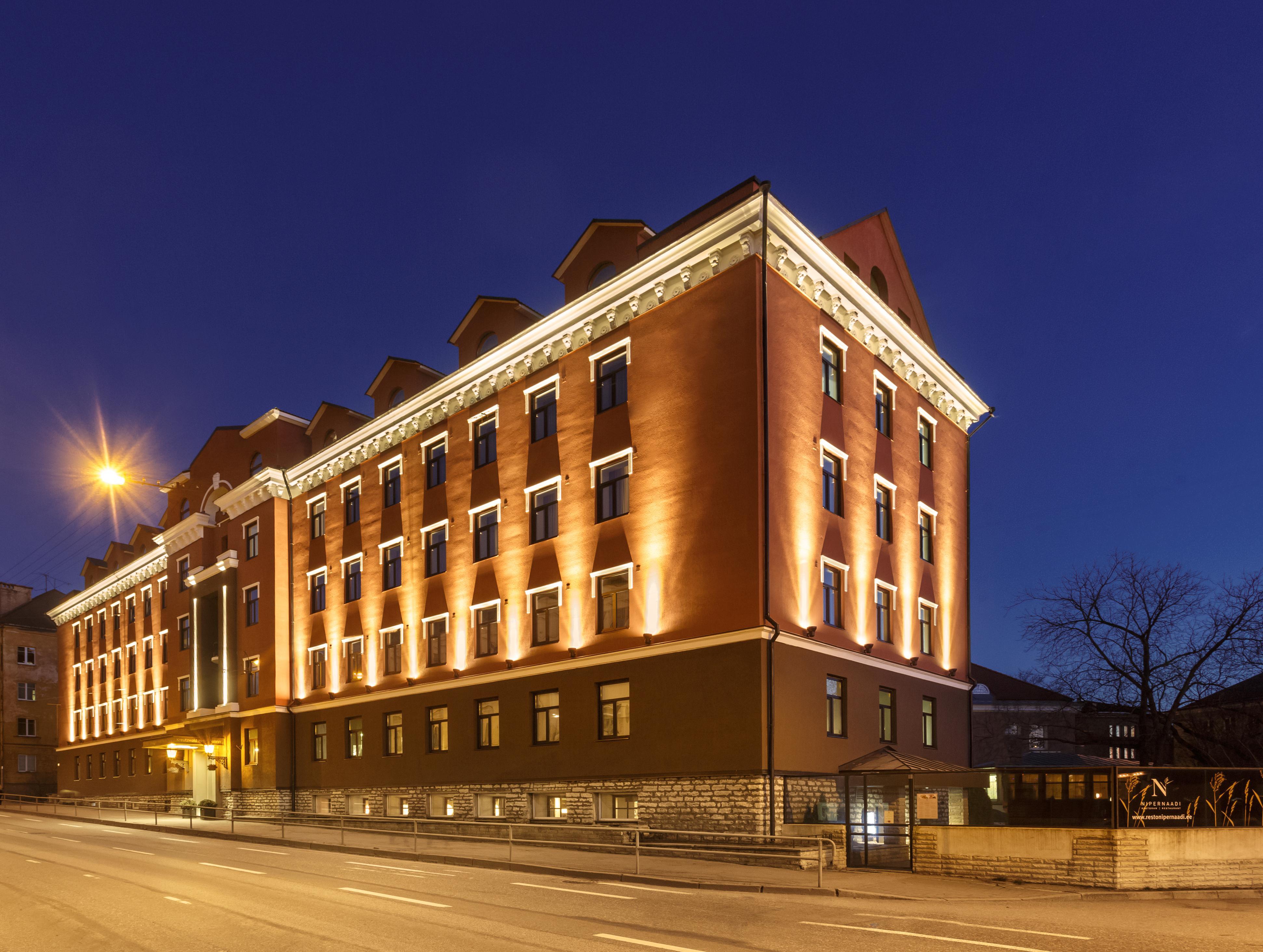 Kreutzwald Hotel Reval Exterior foto